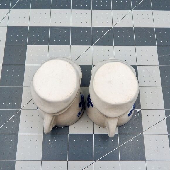 Pfaltzgraff Yorktowne Egg Cups Chicken Hen Stoneware Blue Scroll Set of 2 - Picture 6 of 8